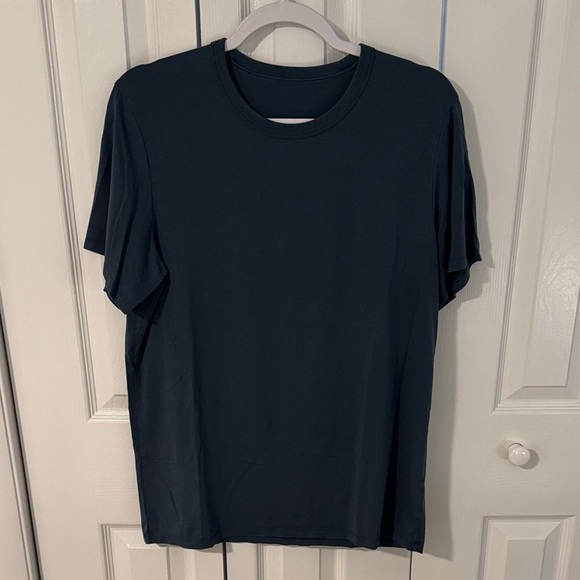 Lululemon Organic Cotton Classic-Fit T-Shirt - Picture 1 of 4